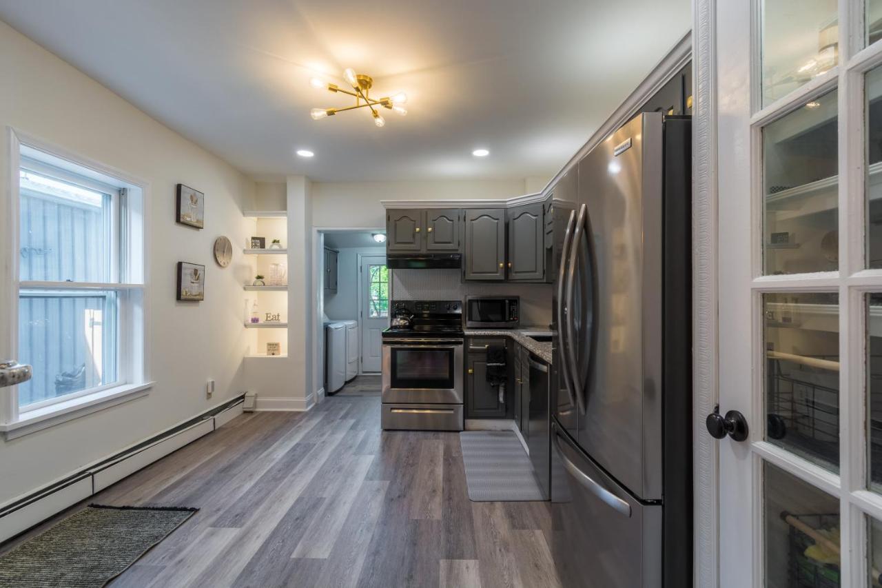 Luxurious Retreat, Parking, Restaurants, Near New Hope, 1mile Delaware River Holiday home Lambertville