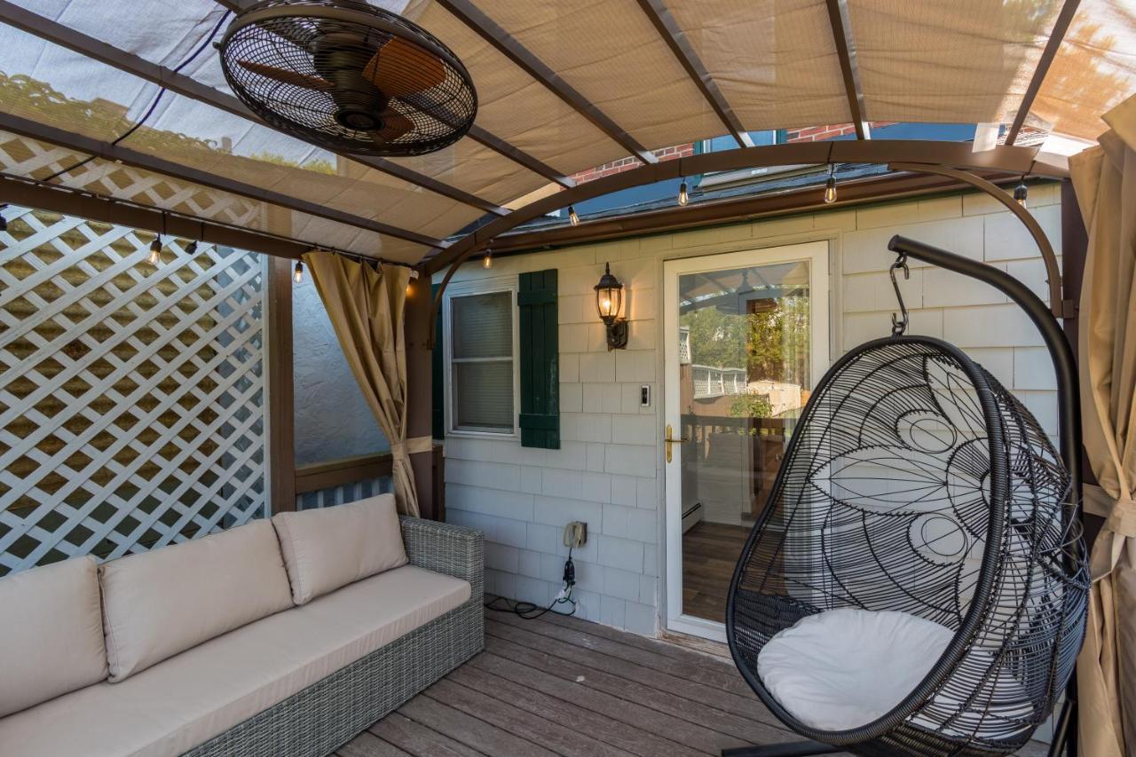 Luxurious Retreat, Parking, Restaurants, Near New Hope, 1mile Delaware River Holiday home *